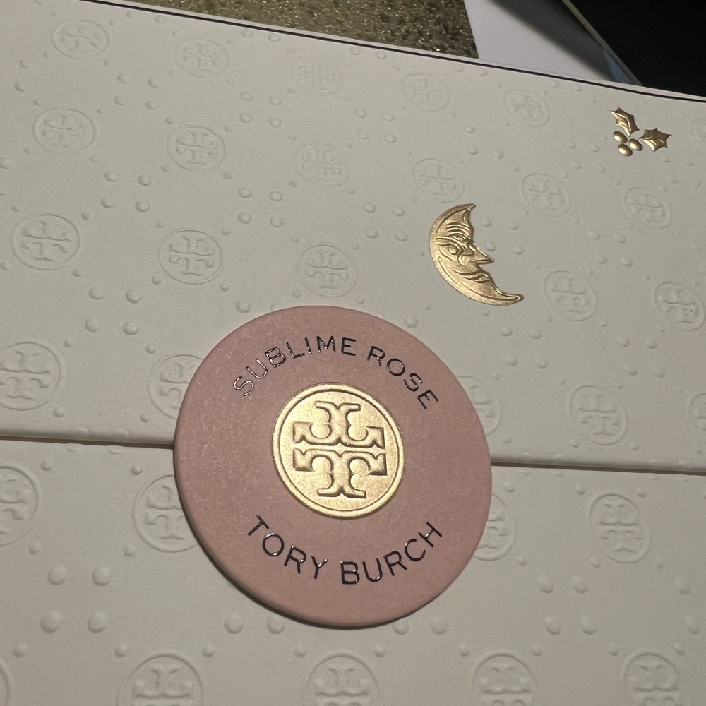 TORY BURCH SUBlIME ROSE EMPTY BOX 7.5”*7.5” EXCELLENT CONDITION